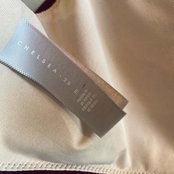 NWT CHELSEA28 Scallop One-shoulder Bikini Top in Purple Nectar Size M - Picture 7 of 7